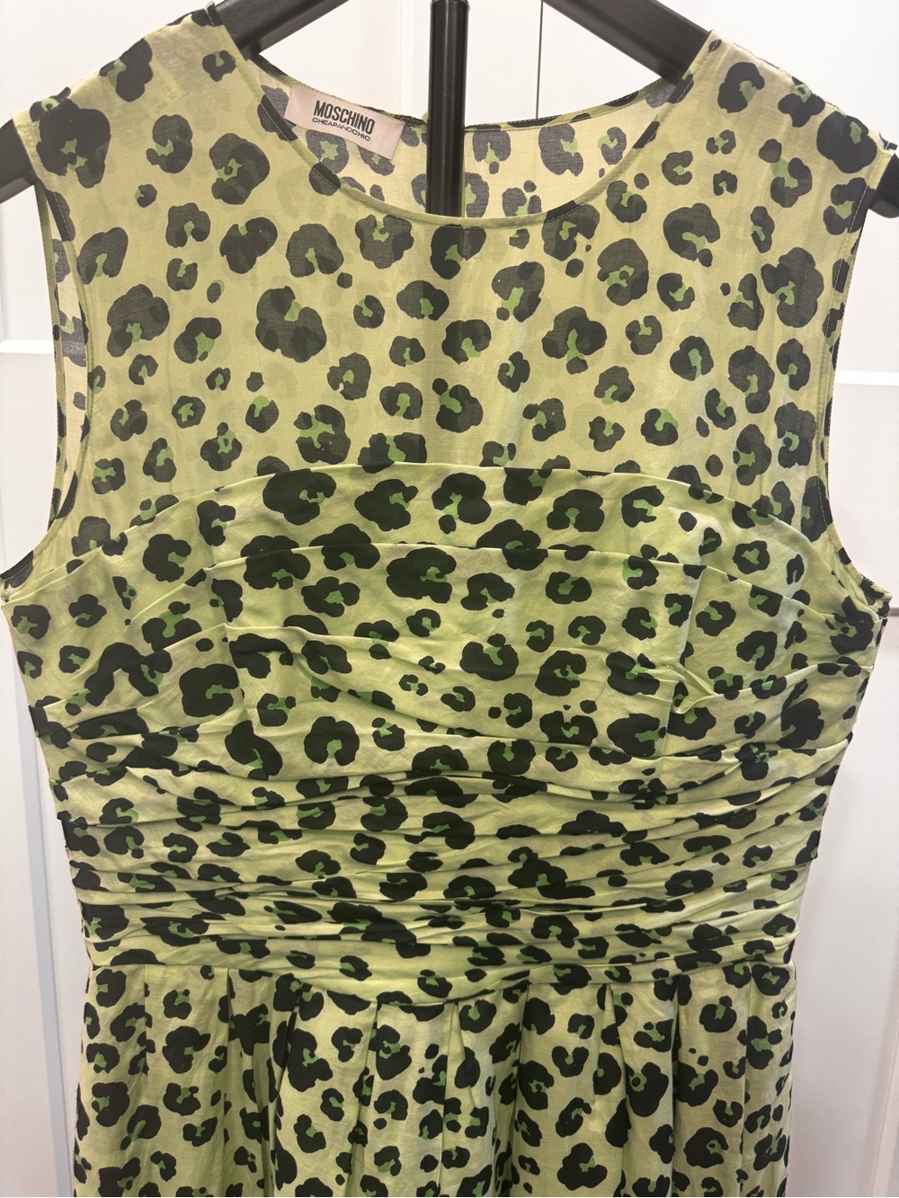 Moschino Y2K Vintage Green Sleeveless Leopard Print, Midi Dress, Silk, Ruched 10 - Picture 3 of 9